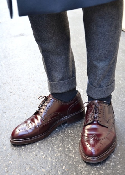 کفش قهوه ای مردانه نوین روز